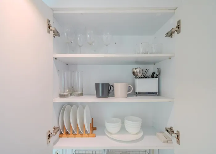 In Seoul, 3 Min To Station, New Apt, 3 Air Conditioners, Elevator, Rooftop, Quiet & Cozy Villa *