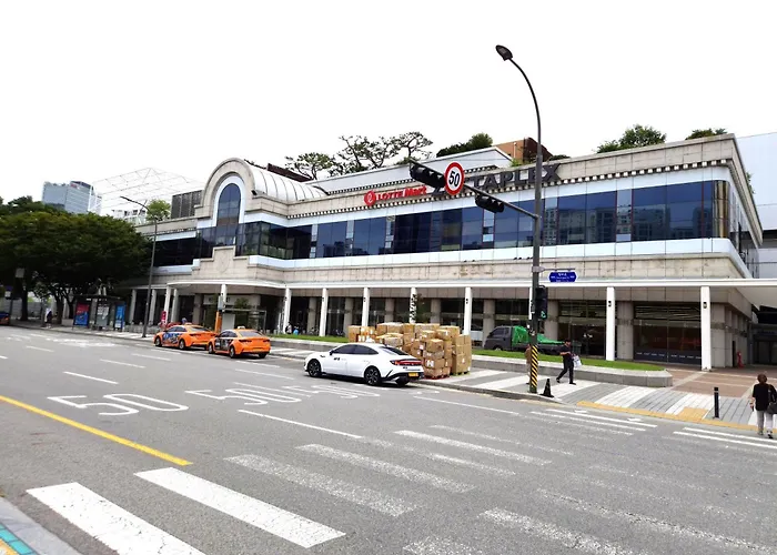 Villa In Seoul, 3 Min To Station, New Apt, 3 Air Conditioners, Elevator, Rooftop, Quiet & Cozy *