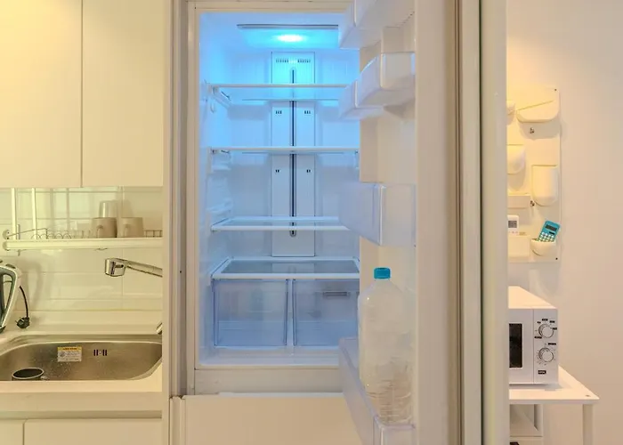 In Seoul, 3 Min To Station, New Apt, 3 Air Conditioners, Elevator, Rooftop, Quiet & Cozy Seoul